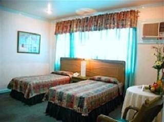 Villa Margarita Hotel Davao City Esterno foto