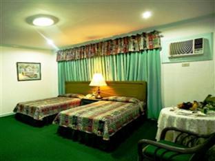 Villa Margarita Hotel Davao City Esterno foto