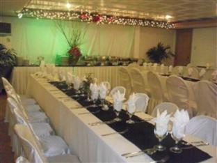 Villa Margarita Hotel Davao City Esterno foto