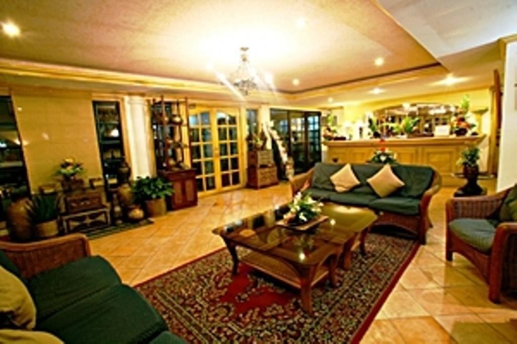 Villa Margarita Hotel Davao City Esterno foto